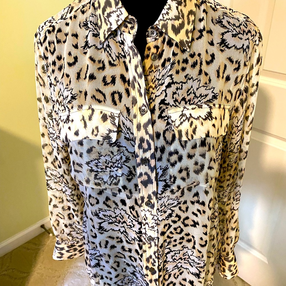 Equipment sheer silk cheetah print blouse size XS
